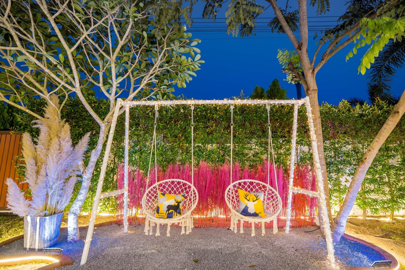 พูลวิลล่าพัทยา มีสระว่ายน้ำ 2024