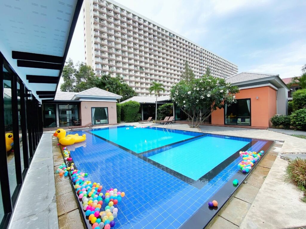 พูลวิลล่าพัทยา จัดงานบริษัท