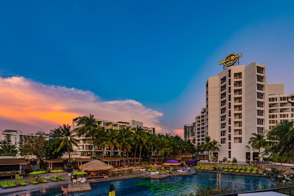 ฮาร์ดร็อค พัทยา