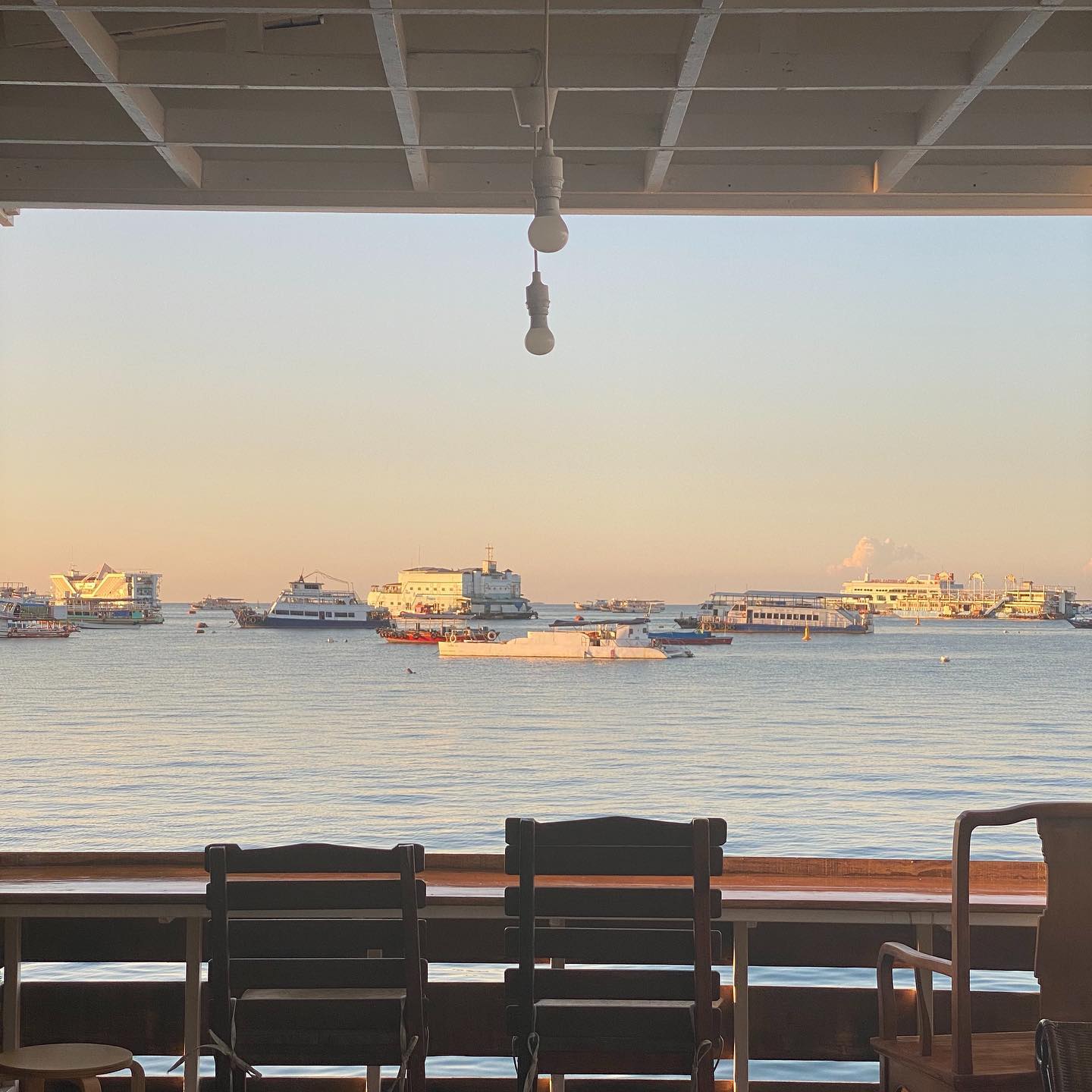 คาเฟ่พัทยา สวยๆ