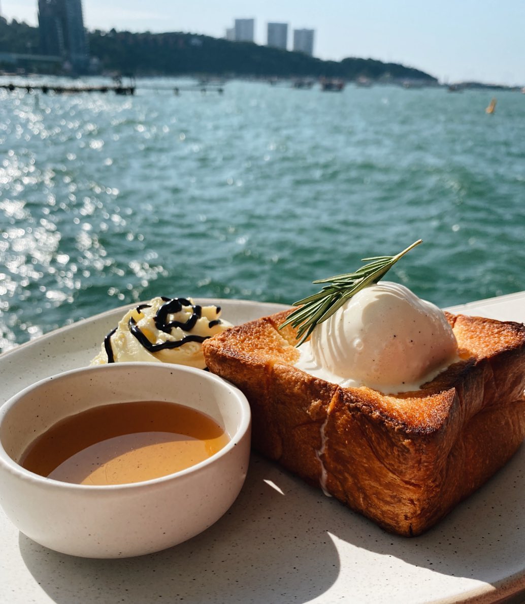 คาเฟ่พัทยา สวยๆ