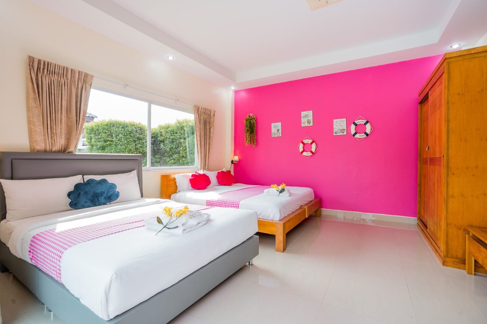 บ้านพักพูลวิลล่าติดทะเลพัทยา