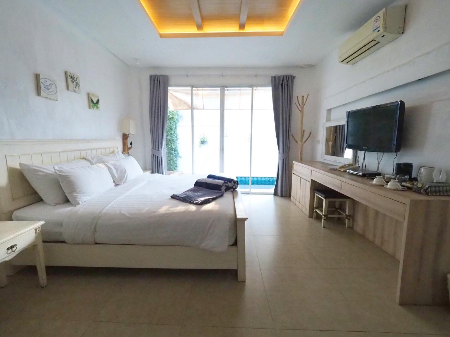 โรงแรมพูลวิลล่า พัทยา