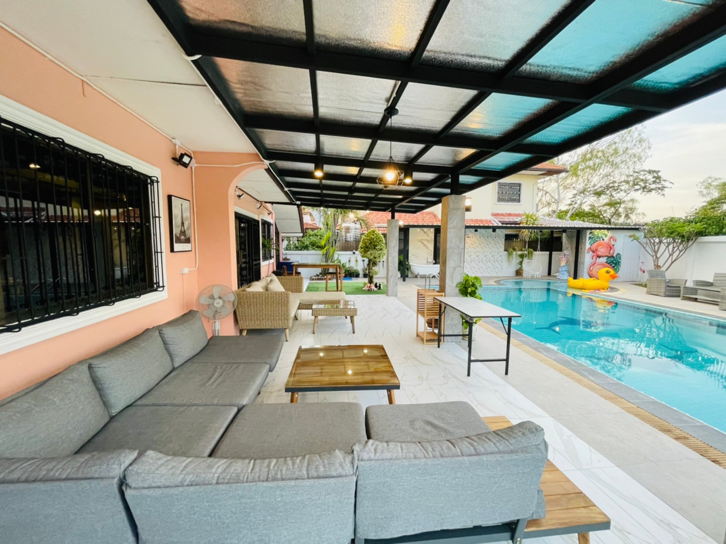 บ้านพักริมทะเลพัทยา