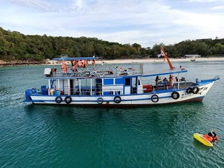 คาเฟ่ กลางทะเล พัทยา