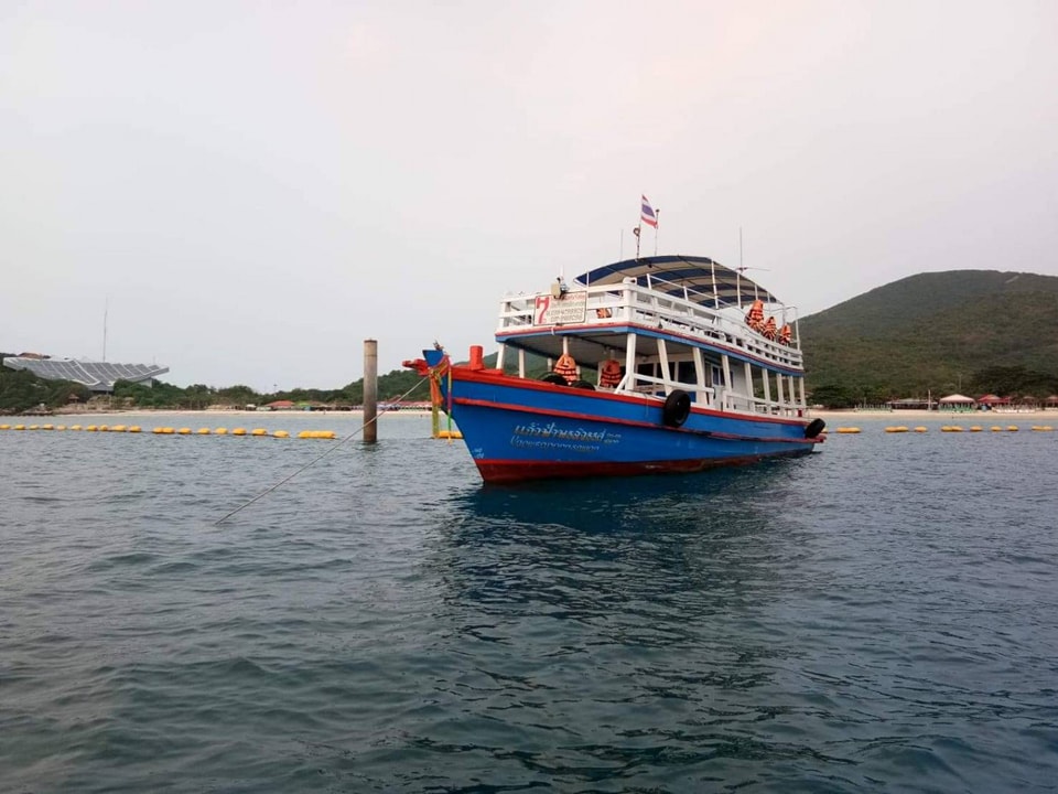 คาเฟ่ กลางทะเล พัทยา