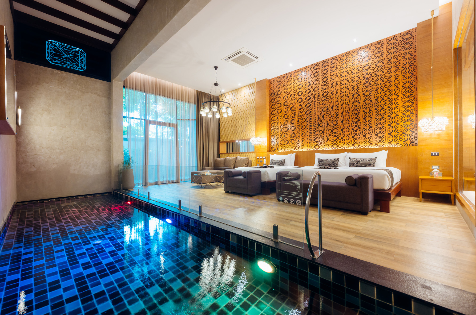 โรงแรมพูลวิลล่า พัทยา