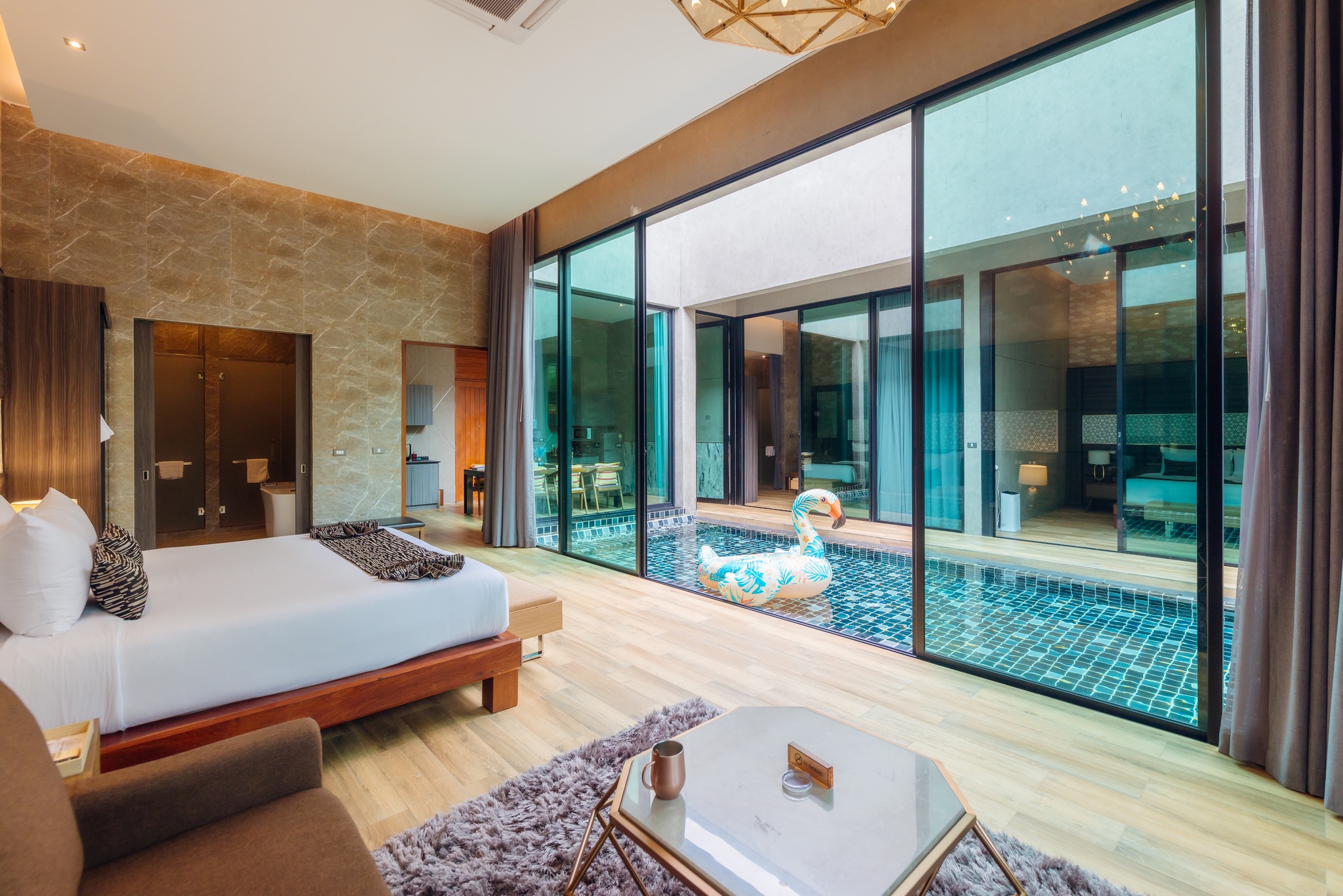 โรงแรมพูลวิลล่า พัทยา