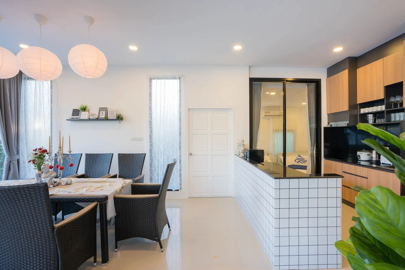 บ้านพักริมทะเล ชลบุรี