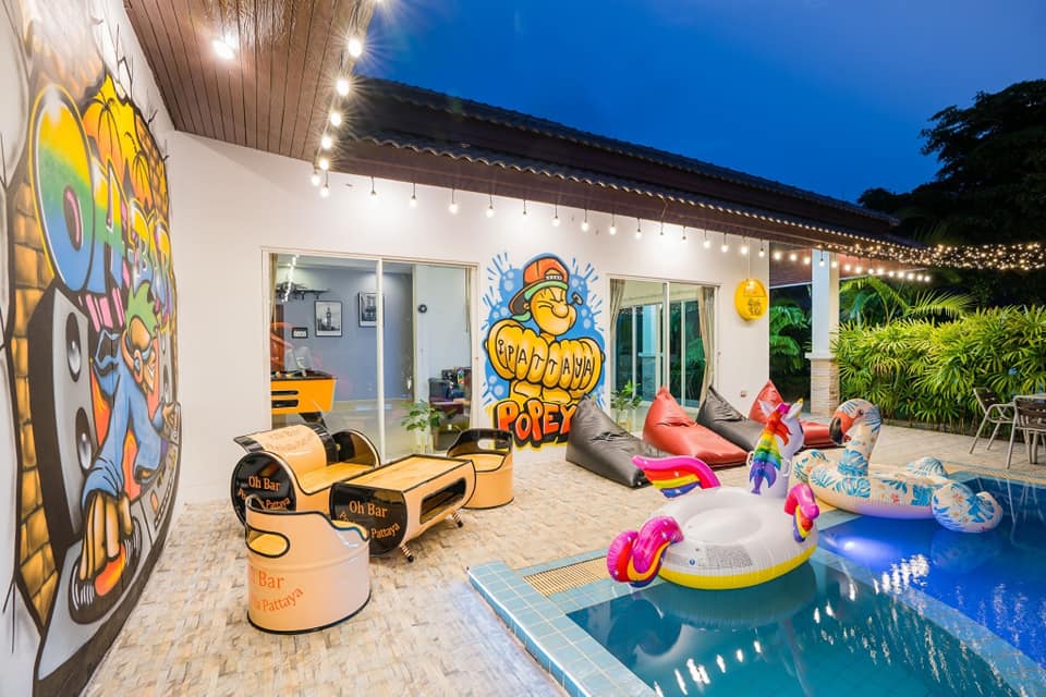 บ้านพักพูลวิลล่าติดทะเลพัทยา