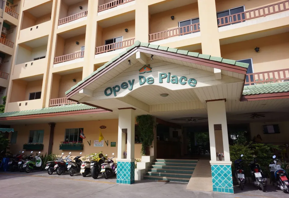 ห้อง เช่า พัทยา กลาง