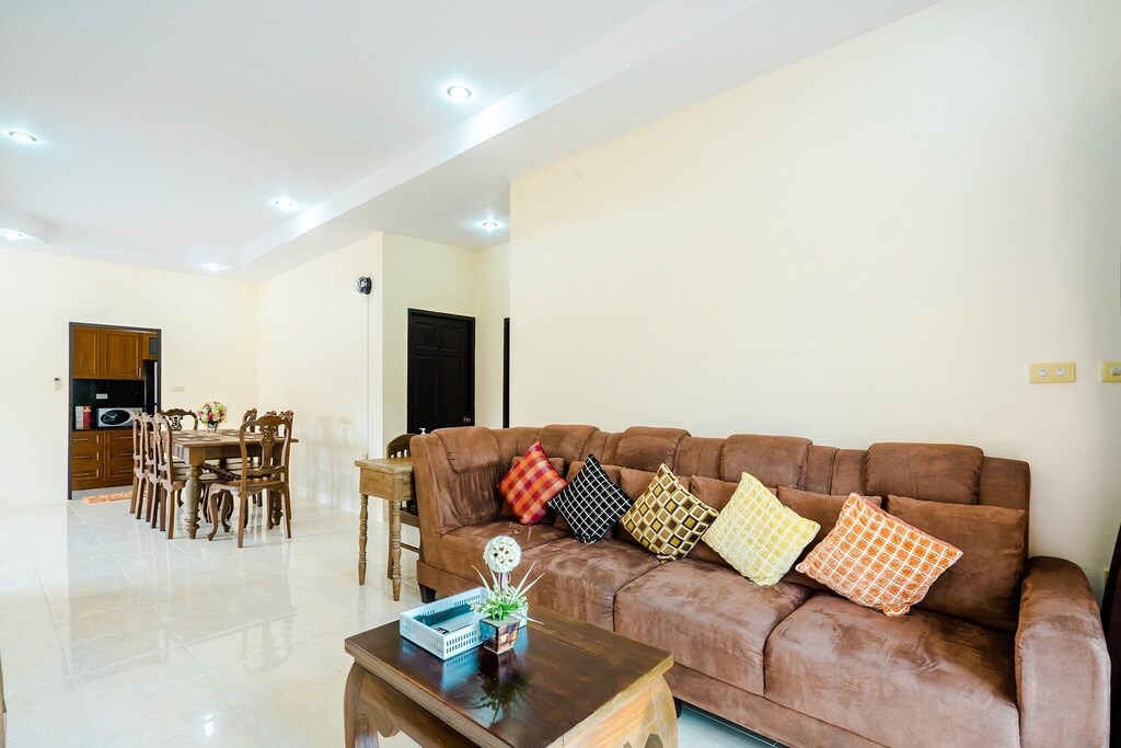 บ้านพักพูลวิลล่าพัทยา 6 คน