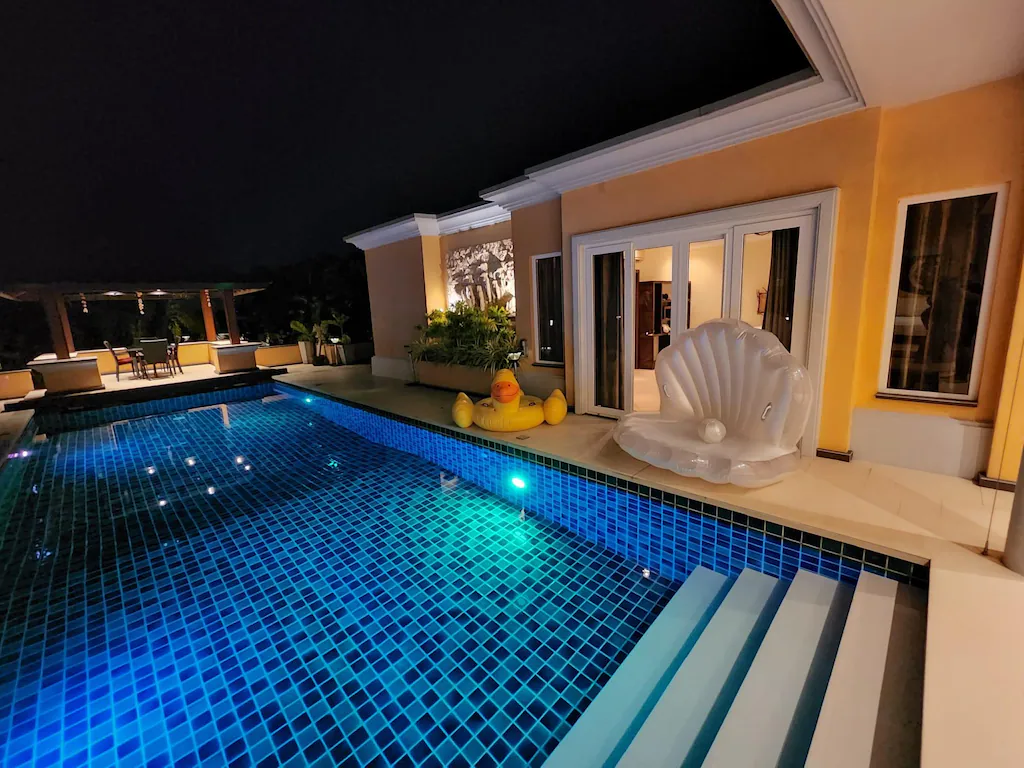 รีวิวพูลวิลล่า พัทยา