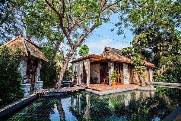 โรงแรมพูลวิลล่า พัทยา