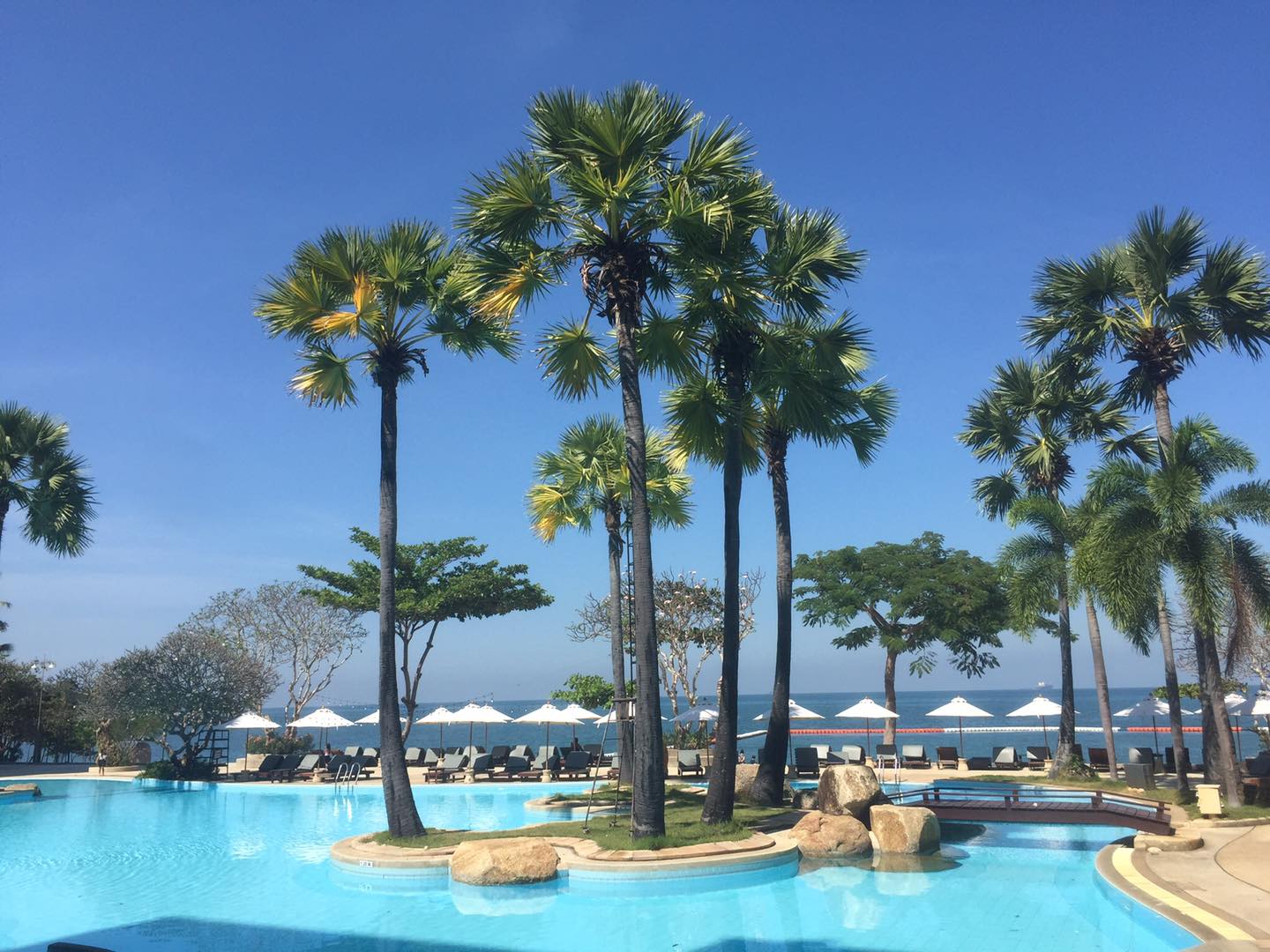 ที่พักพัทยาติดทะเล ราคาถูก 2024