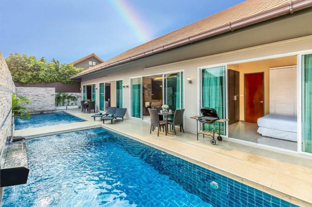 ที่พักพัทยา ติดทะเล มีสระว่ายน้ำ