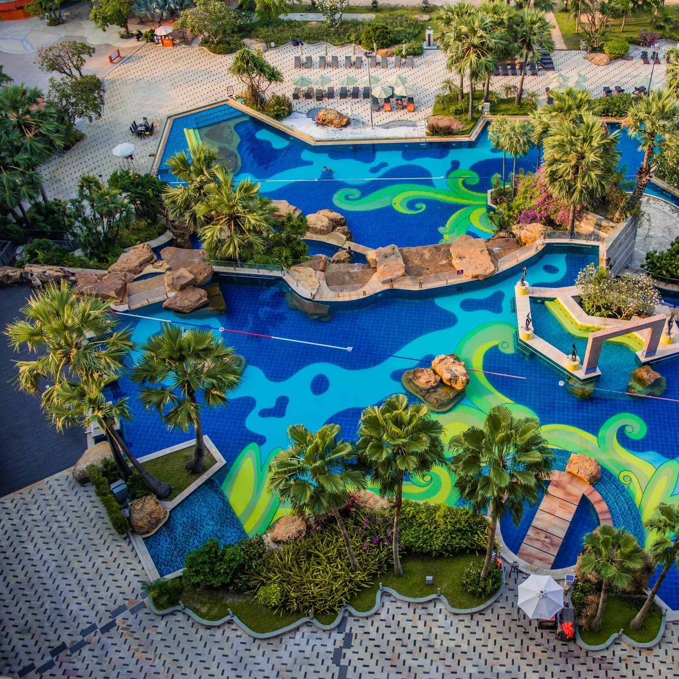 ที่พักพัทยาติดทะเล ราคาถูก 2024