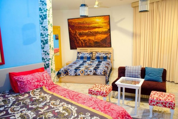 พูลวิลล่า พัทยา 20 คน