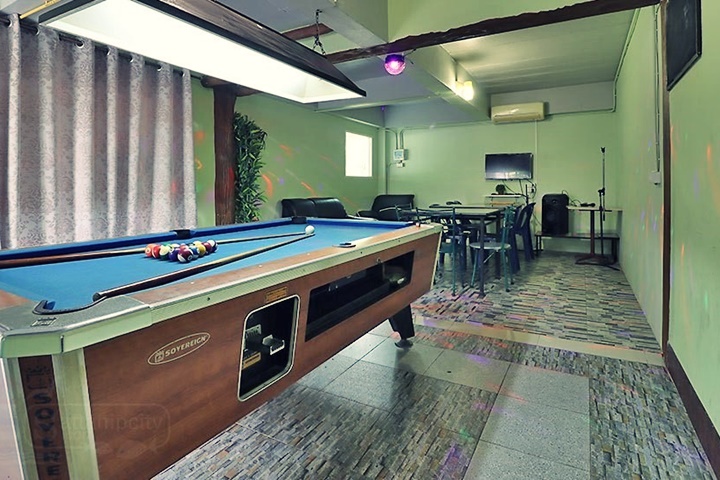 พูลวิลล่า พัทยา 20 คน