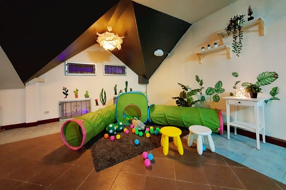 พูลวิลล่า พัทยา 20 คน