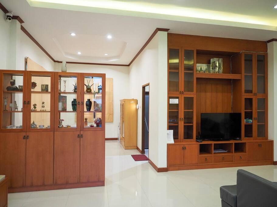 พูลวิลล่าพัทยา 10 คน