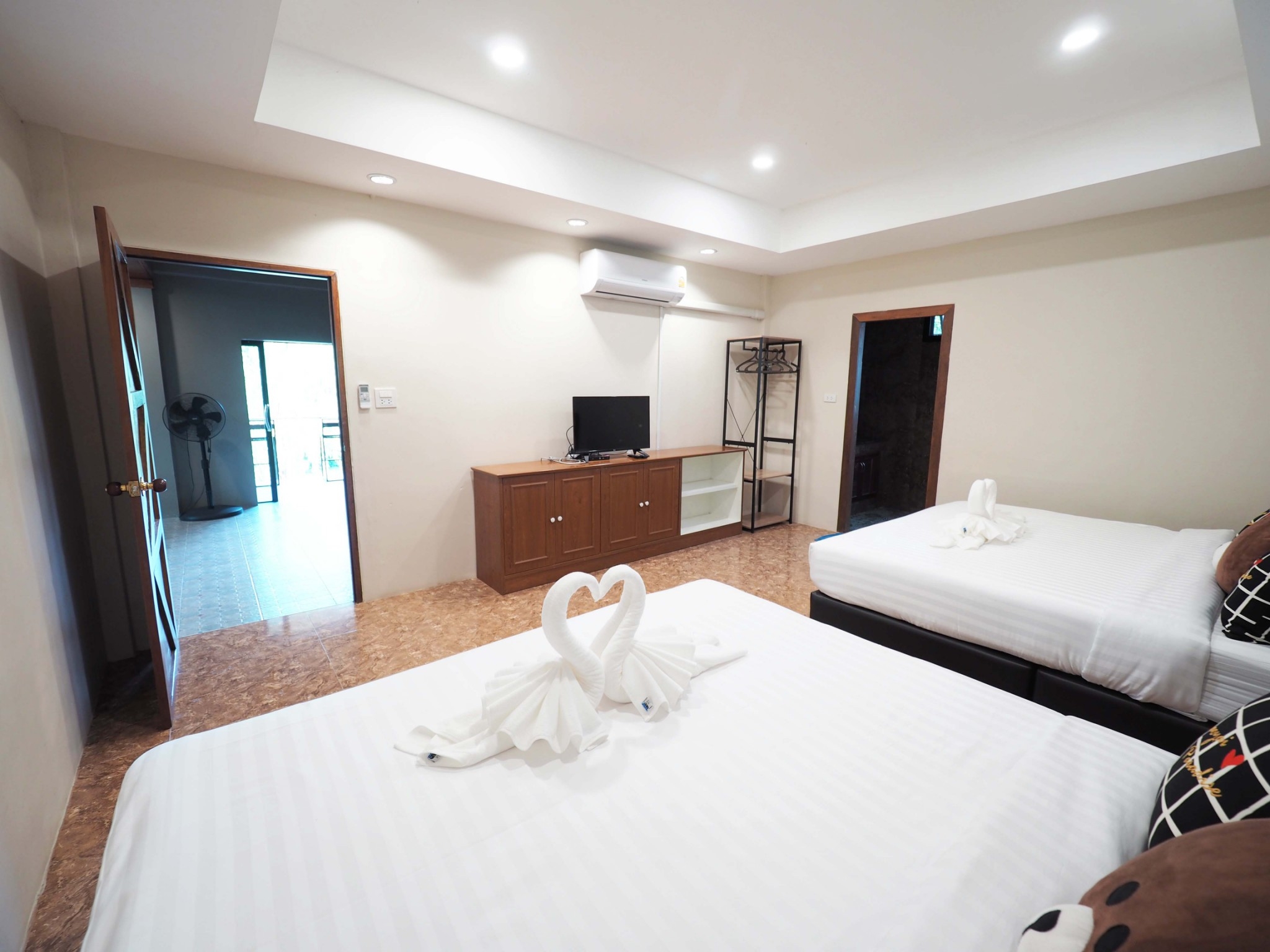 พูลวิลล่าเขาใหญ่ 2 คน