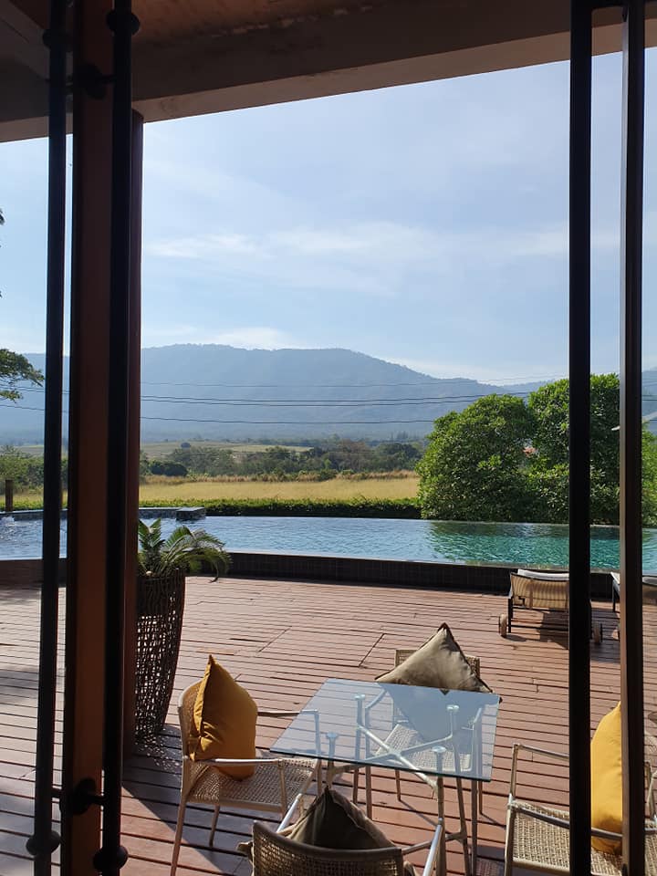 พูลวิลล่าเขาใหญ่ 10 คน ราคาถูก