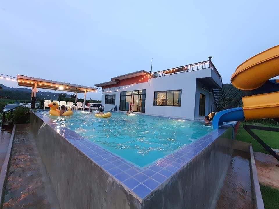 พูลวิลล่าเขาใหญ่ 10 คน ราคาถูก