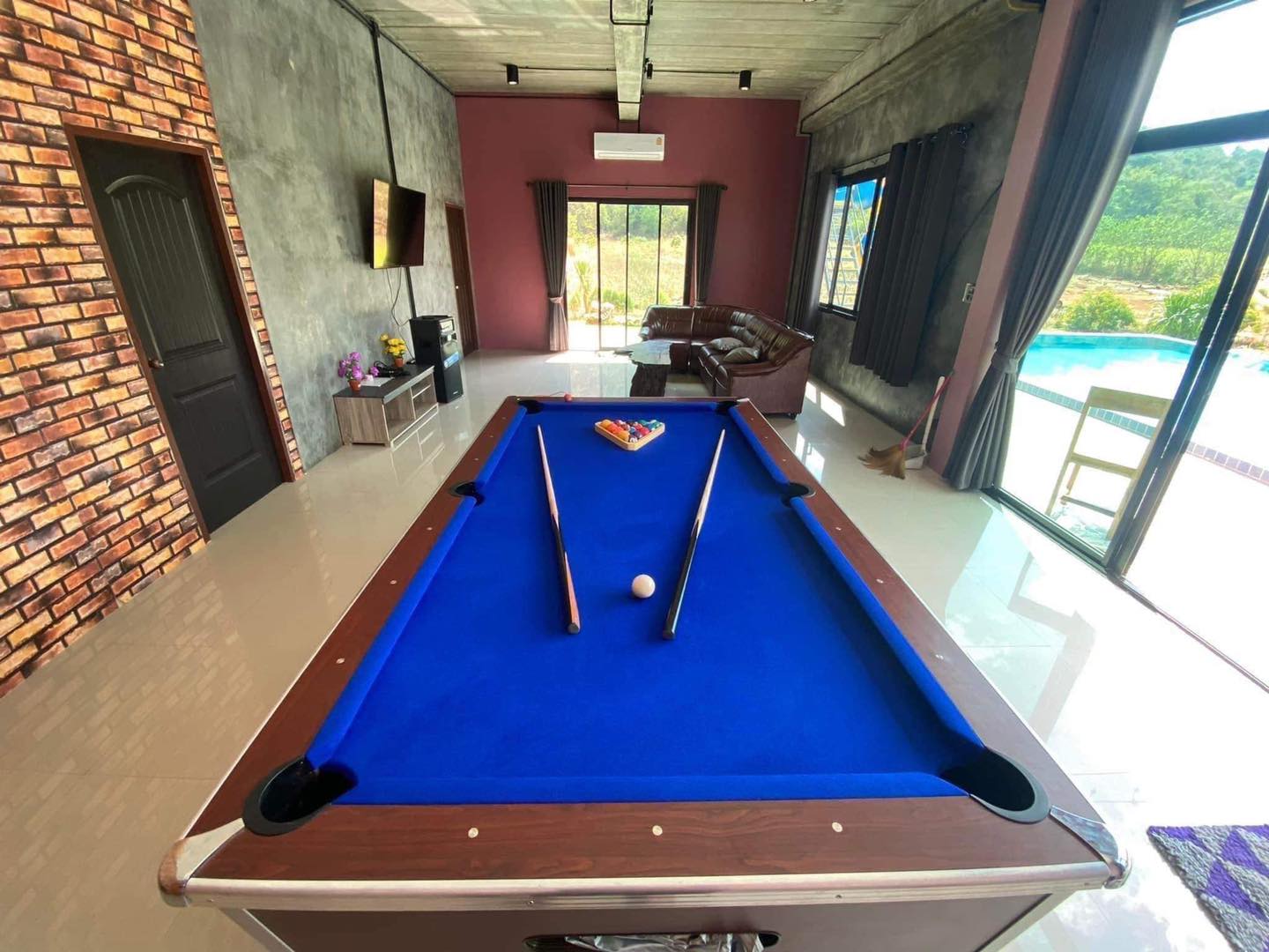 พูลวิลล่าเขาใหญ่ 10 คน ราคาถูก